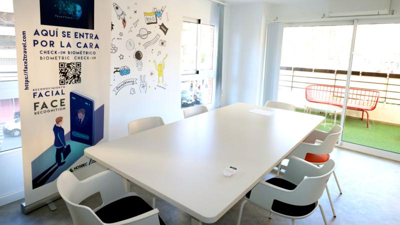 L’Espai Coworking ofrece cinco centros de trabajo tras culminar su estancia en las instalaciones varios proyectos emprendedores  